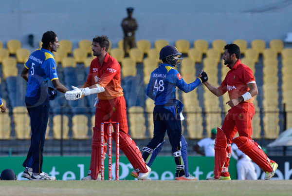 Zimbabwe beat Sri Lanka by 3 wickets