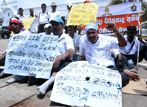 Disabled soldiers’ protest continues 