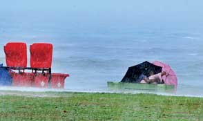 Rain and winds lash several districts