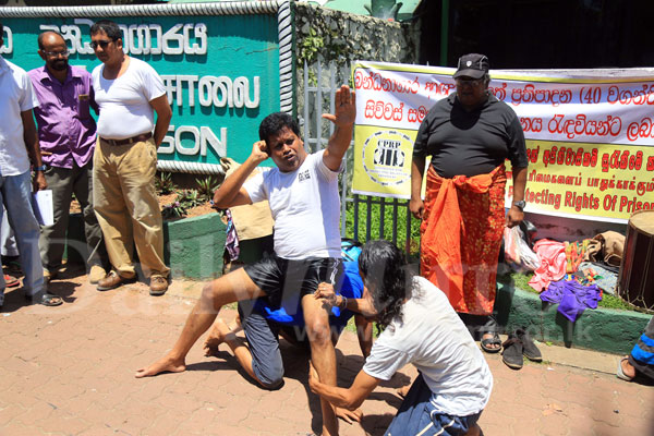 Protest against the killing of prisoners