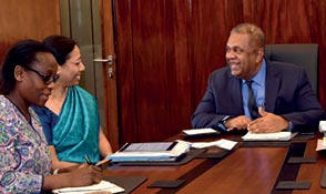 World Bank commends GoSL on positive social indicators