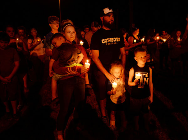 Candlelight vigil for Texas victims