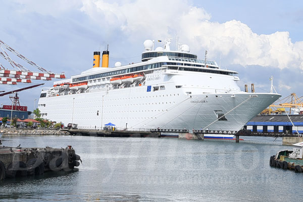 Italian Cruise Ship in Colombo