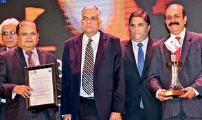 ComBank wins overall award at CA  Sri Lanka Annual Report Awards