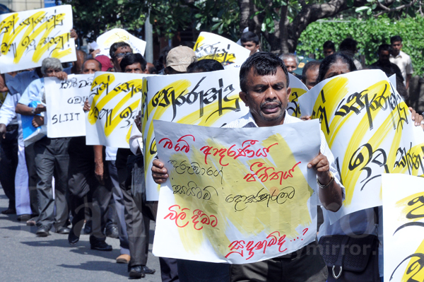  Legally abolish SAITM