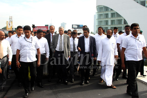 PM inspects Rajagiriya Flyover 