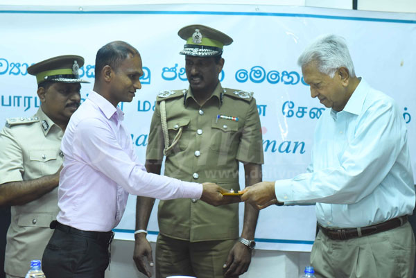 Dilmah supports 25 prison inmates to rebuild their lives