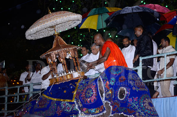 Inauguration of Nawam Perahera