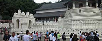 Kandy violence leads tourists to cancel visits