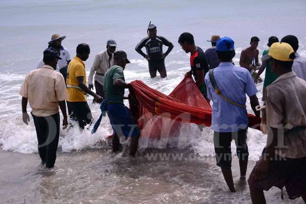 Fishing in Trincomalee 