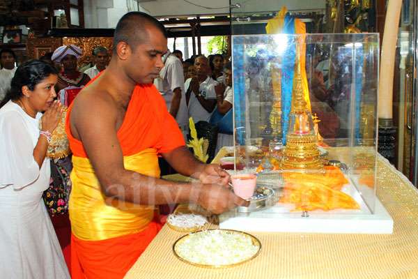 Relics from Pakistan at Gangaramaya