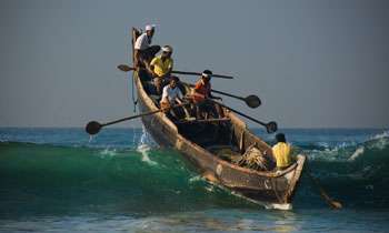 Five fishermen missing in North and East