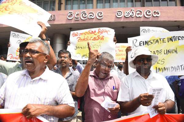 CEB employees in protest