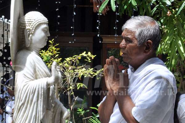 Religious observances at Gangaramaya