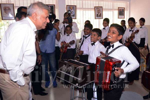 Ranil visits Bibila, Monaragala