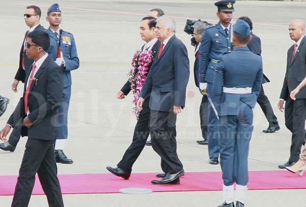 Thai PM visits SL