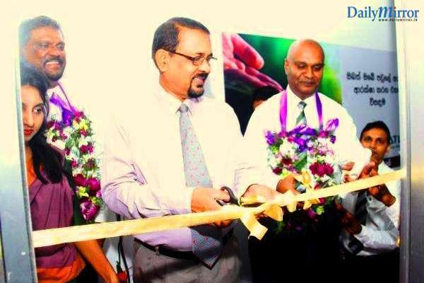 Amãna Takaful relocates its Anuradhapura branch to serve their customers better