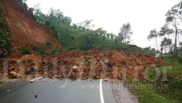 Earth slips block Colombo - Hatton main road