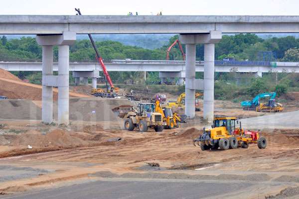 Construction of fourth stage of Southern Expressway underway