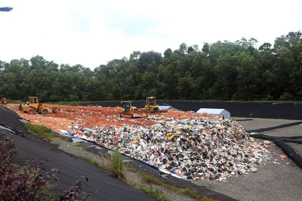 SL's first ever sanitary landfill in Dompe