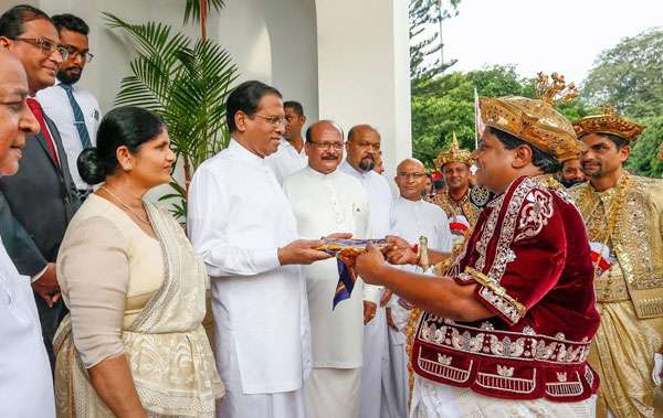 Perahera Sandeshaya handed over