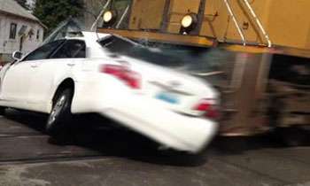 Four killed train-car collision at Omanthai