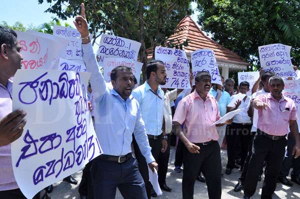 Protest against NTC Chairman's re-appointment