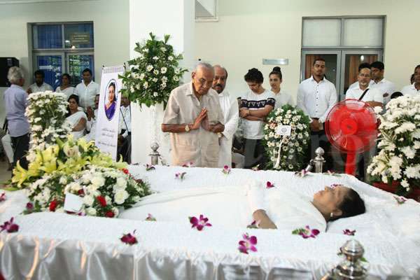 Final rites for Prof. Amara Ranathunga