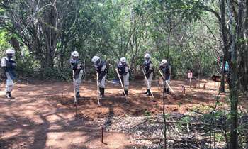 US provides Rs.600 million for mine clearance in SL