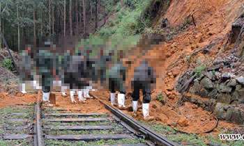 Up Country train service disrupted