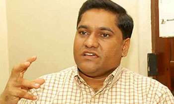 Do not follow orders from pseudo ministers: JVP
