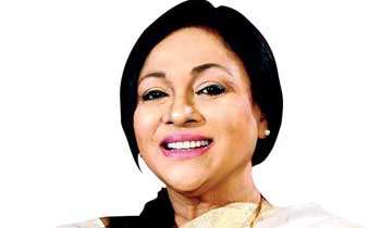 Renunciation of dual citizenship: Geetha submits documents to EC 