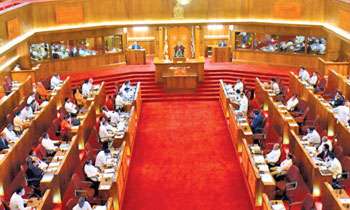 Two WPC UPFA members join UNP