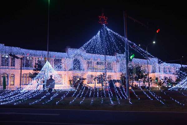 X'mas adorns Colombo 