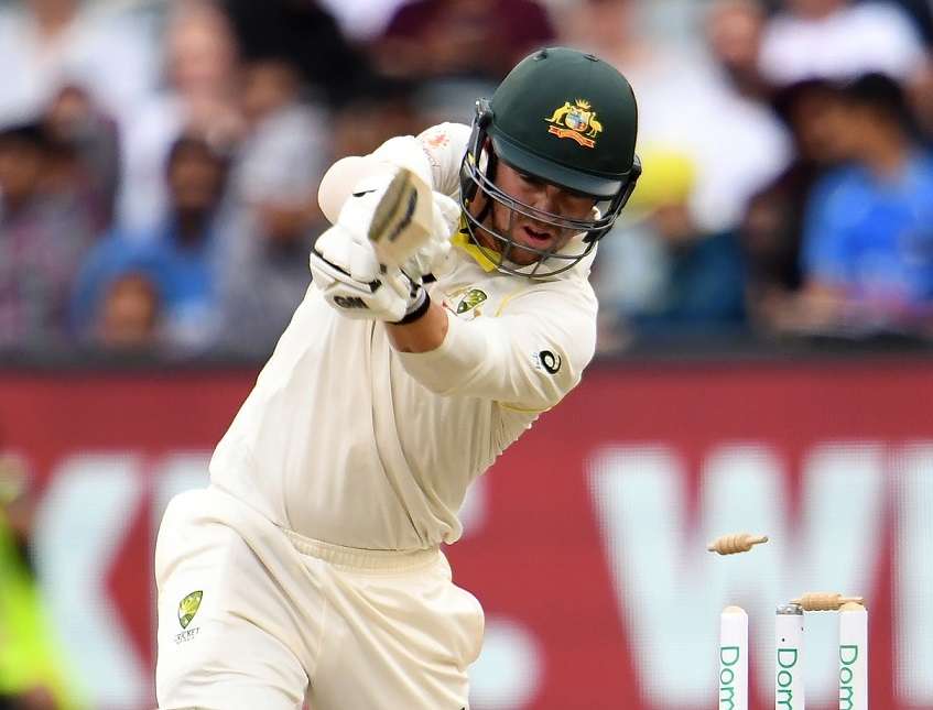 Australia teeter on brink after India set them 399 to win