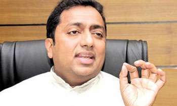 Don't discriminate students of local and int'l schools: Akila