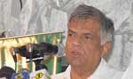Run around S’wewa stadium instead of parliament: Ranil