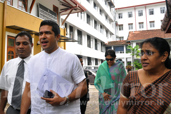 UNP MPs Complain to the bribery commission