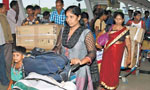 73 Lankan refugees return from India