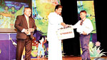 Fashion Bug honours little artists at Roo Siththam 2015