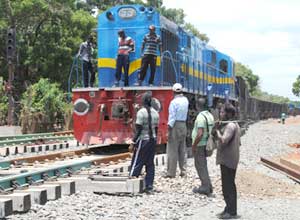 Train reaches Kilinochchi after 23 years