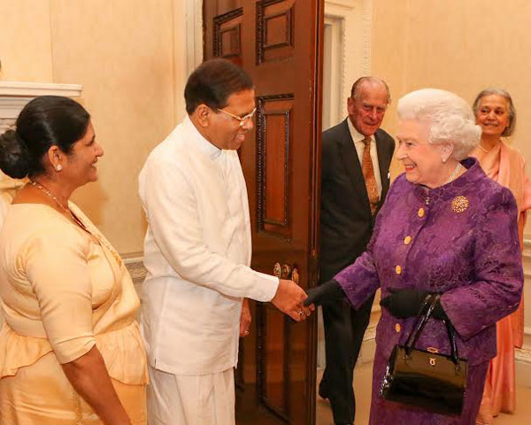 President Maithripala meets the Queen