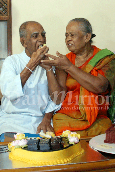 Amaradeva turns 85