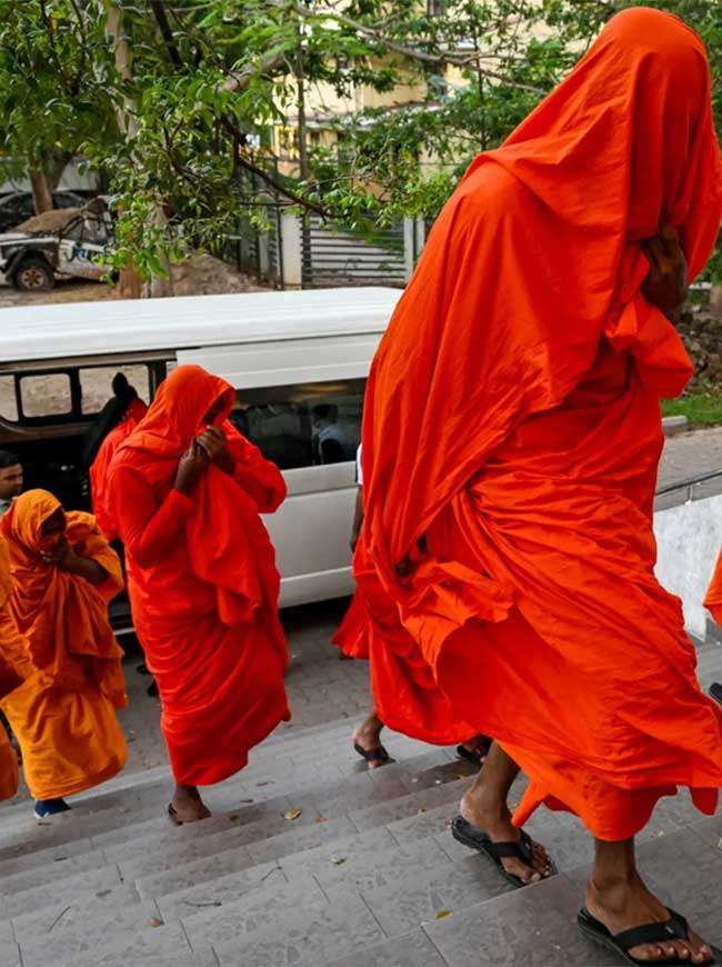 Robes, Smuggling, and Suspicion: The Questions Behind Sri Lanka’s “Monk Cannabis” Case.
