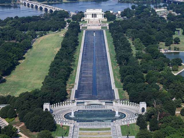 Trump Administration Drops Reflecting Pool Vandalism Case Against Former Olympian After Admitting Repairs Were ‘Botched’