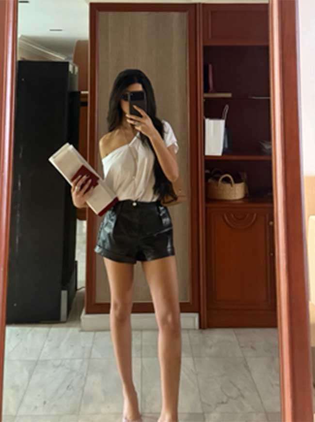 THE PLAIN WHITE T-SHIRT