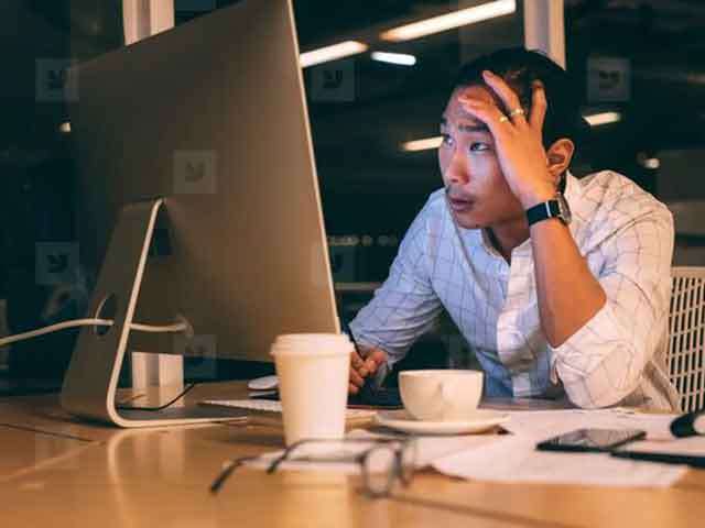 The Hiring Problem: Nobody Wants to Stay Anymore (And Nobody Wants to Answer the Phone After 5:00pm)