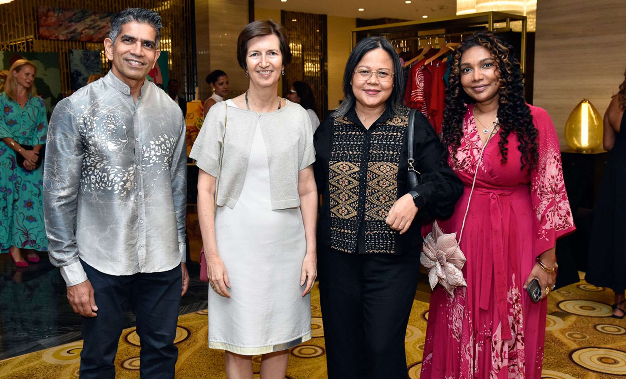 A Sundowner with Buddhi Batiks