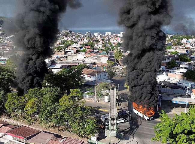 Violence Erupts Across Mexico After Death of Drug Lord ‘El Mencho’