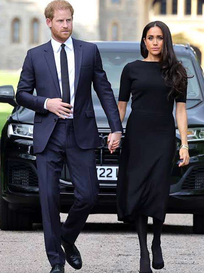 HARRY AND MEGHAN ARE BACK!